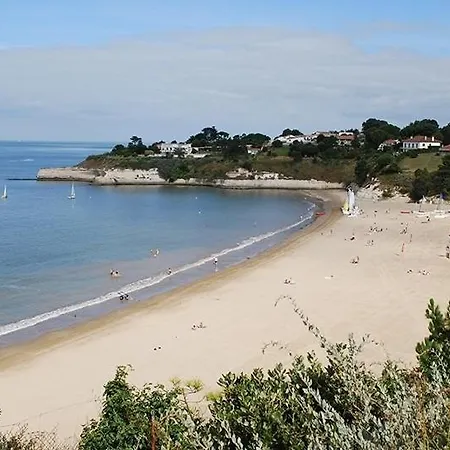 Hotel Sur Gironde - Maison Spacieuse Au Calme Avec Beau Jardin Arbore 3*