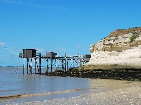 Sur Gironde - Maison Spacieuse Au Calme Avec Beau Jardin Arbore 3* Meschers-sur-Gironde